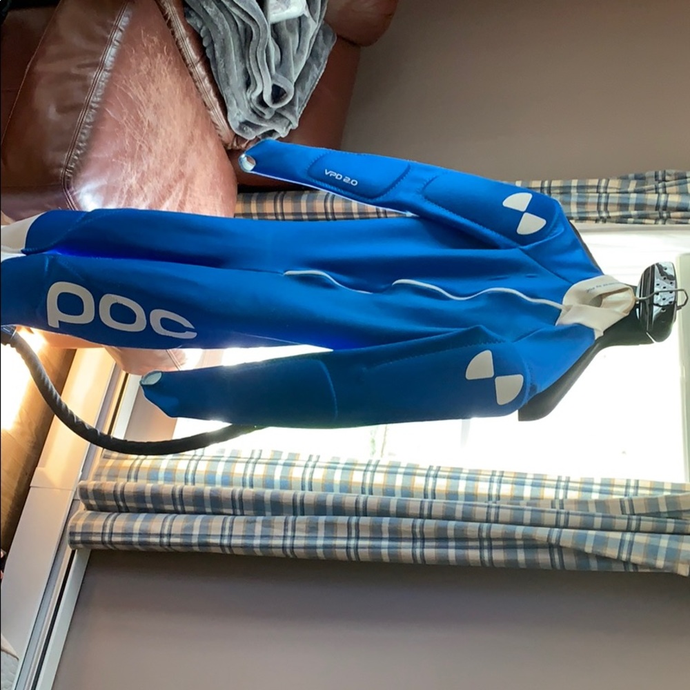 Ski race suit